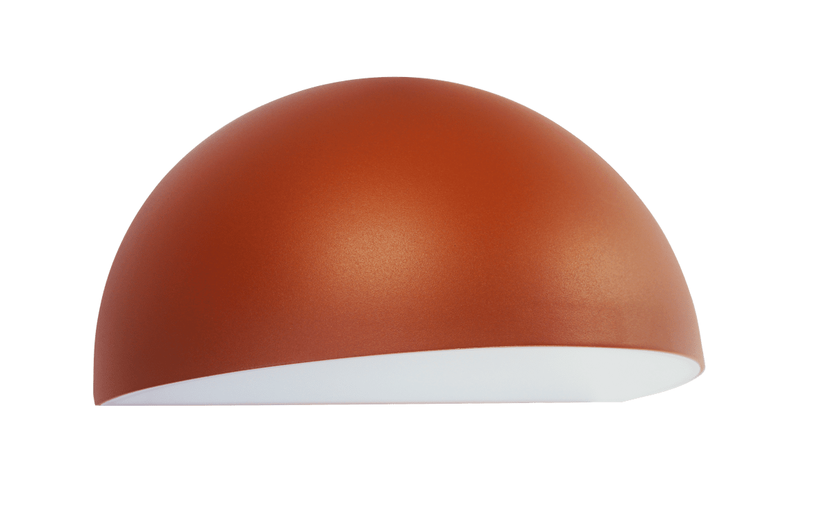 Karlskrona Rust utendørslampe Fra Nordic Lighting - Lampen lyser fint ned p&aring; fasaden.
