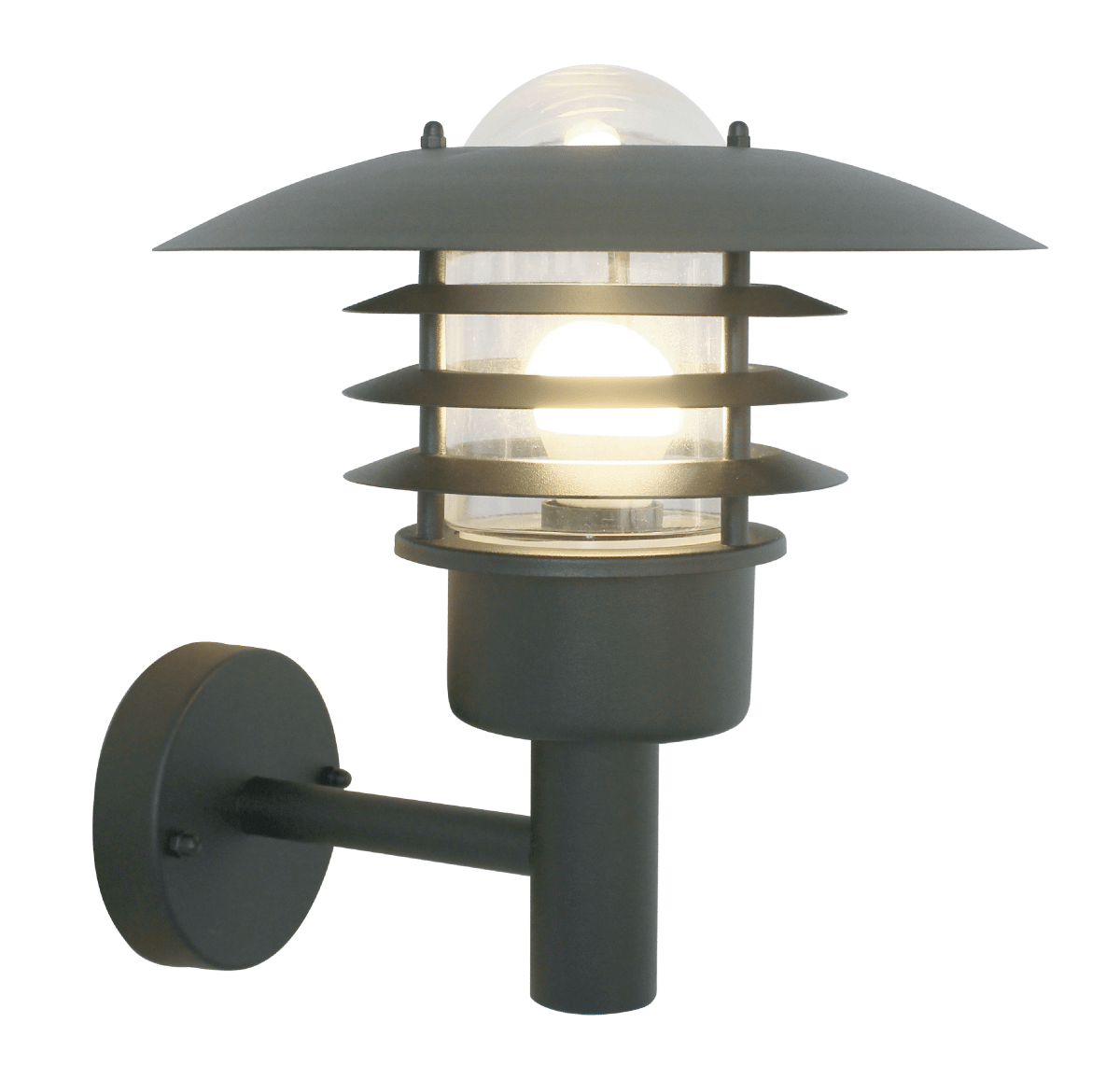Kalmar Svart utendørslampe Fra Nordic Lighting - Kalmar vegglampe er en klassisk og stilig utend&oslash;rslampe i rustfritt st&aring;l med klart glass.