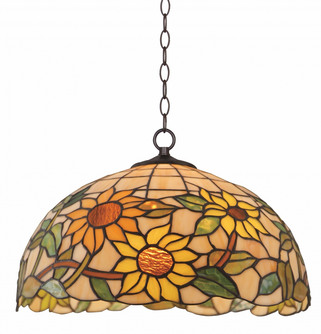 Solros Ø40 Flerfarget Fra Norrsken Design - Utgangsmaterialet i produksjonsprosessen er spesialfarget glass som er kuttet og polert for å passe til stykket.