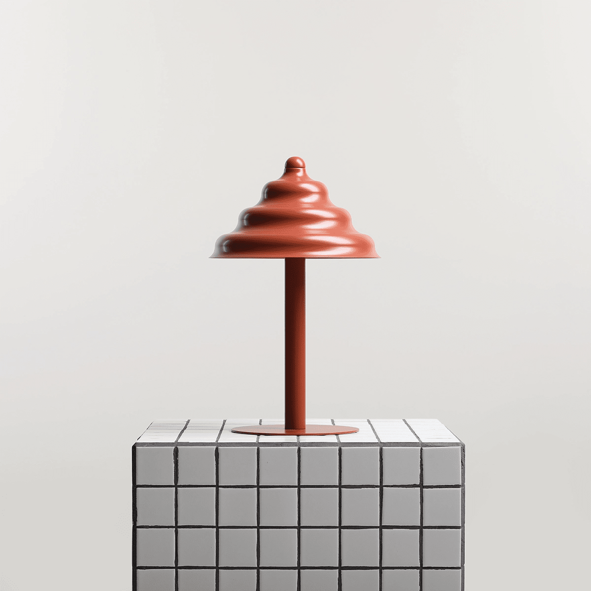 Wave 36cm Oransje bordlampe Fra Artera - Wave er en moderne bordlampe med retrodesign, som gjør den allsidig belysning og passer inn i ethvert hjem.