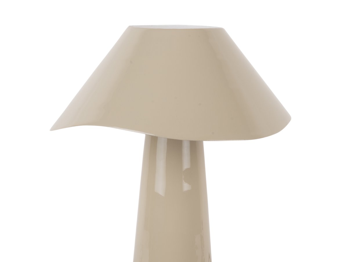 Ameno 33cm Beige bordlampe Fra Leitmotiv - Ameno er en stilig bordlampe i metall med en blank beige finish som gir et mykt og harmonisk uttrykk.
