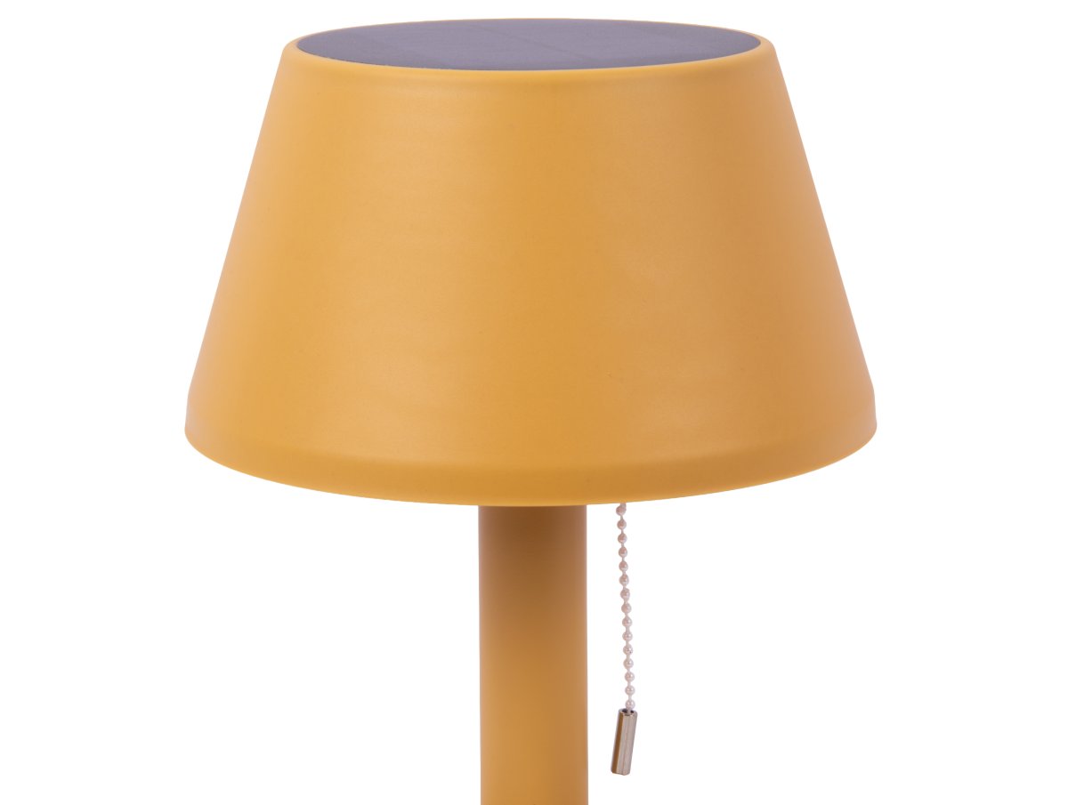 Esfera 26cm Gul solcellelampe Fra Leitmotiv - Esfera er en stilig solcellelampe laget av plast med en m&oslash;rk gul finish, perfekt for b&aring;de innend&oslash;rs og utend&oslash;rs bruk.