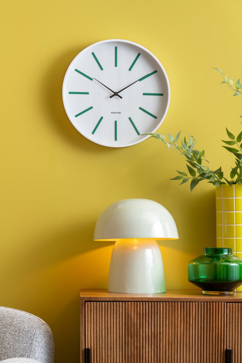 Masivo Seta 34cm Grønn bordlampe Fra Leitmotiv - Lampens avrundede former skaper en harmonisk følelse og gjør den til en tydelig interiørdetalj.