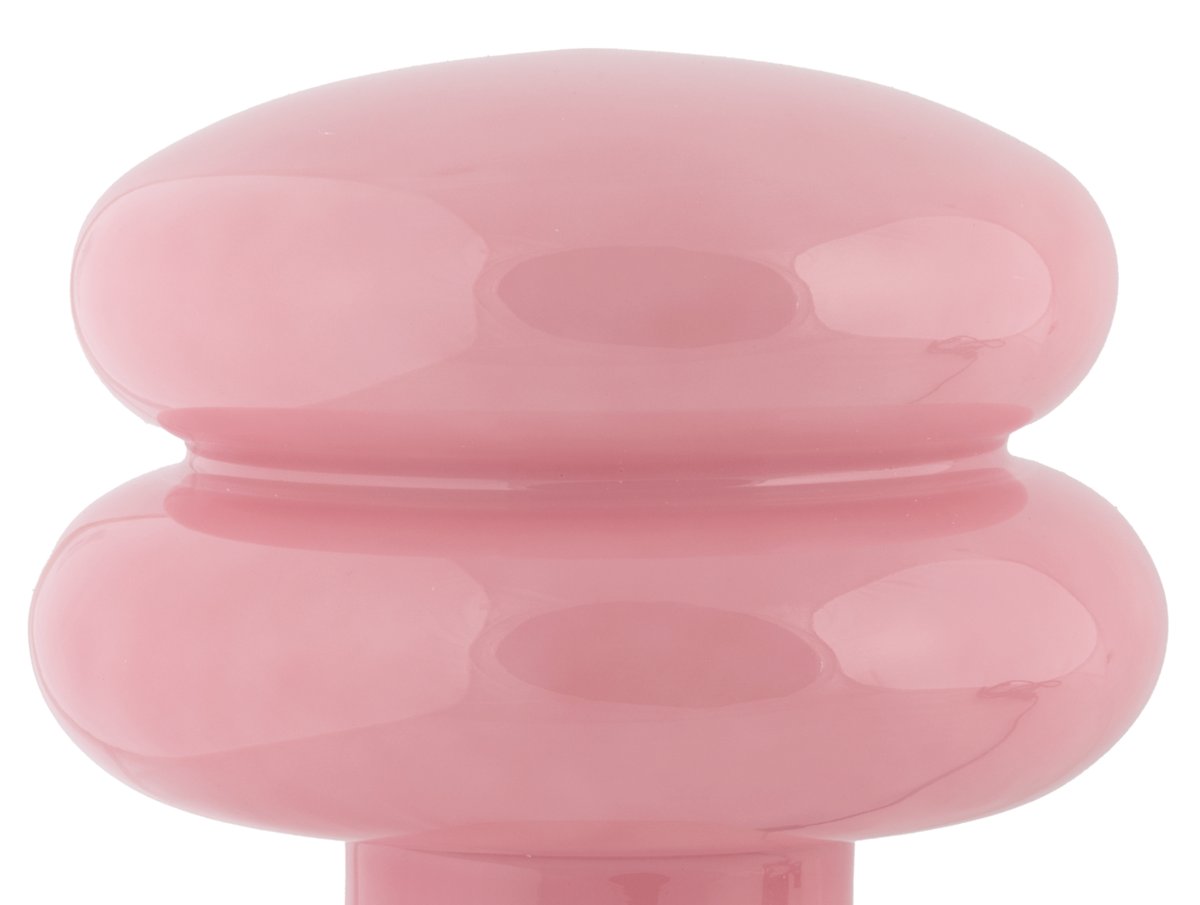Incesante 24cm Rosa bordlampe Fra Leitmotiv - Incesante er en skulpturell bordlampe laget utelukkende av glass med en rosa skjerm som gir et varmt og stemningsfullt lys.