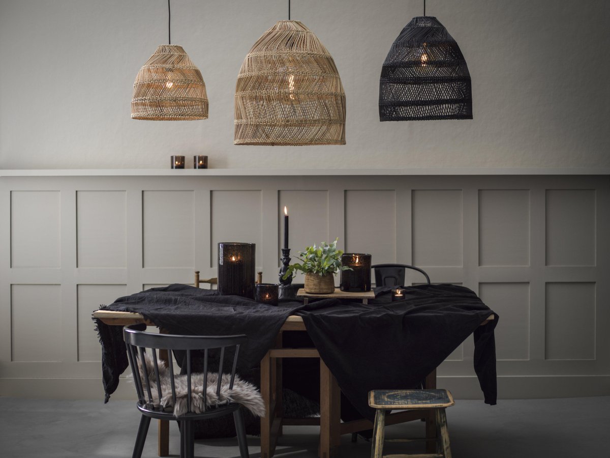 Maja Ø36 Natur Taklampe Fra PR Home - Tenk ogs&aring;&aring; p&aring; at den f&aring;r patina av v&aelig;ret hvis den henges ute.