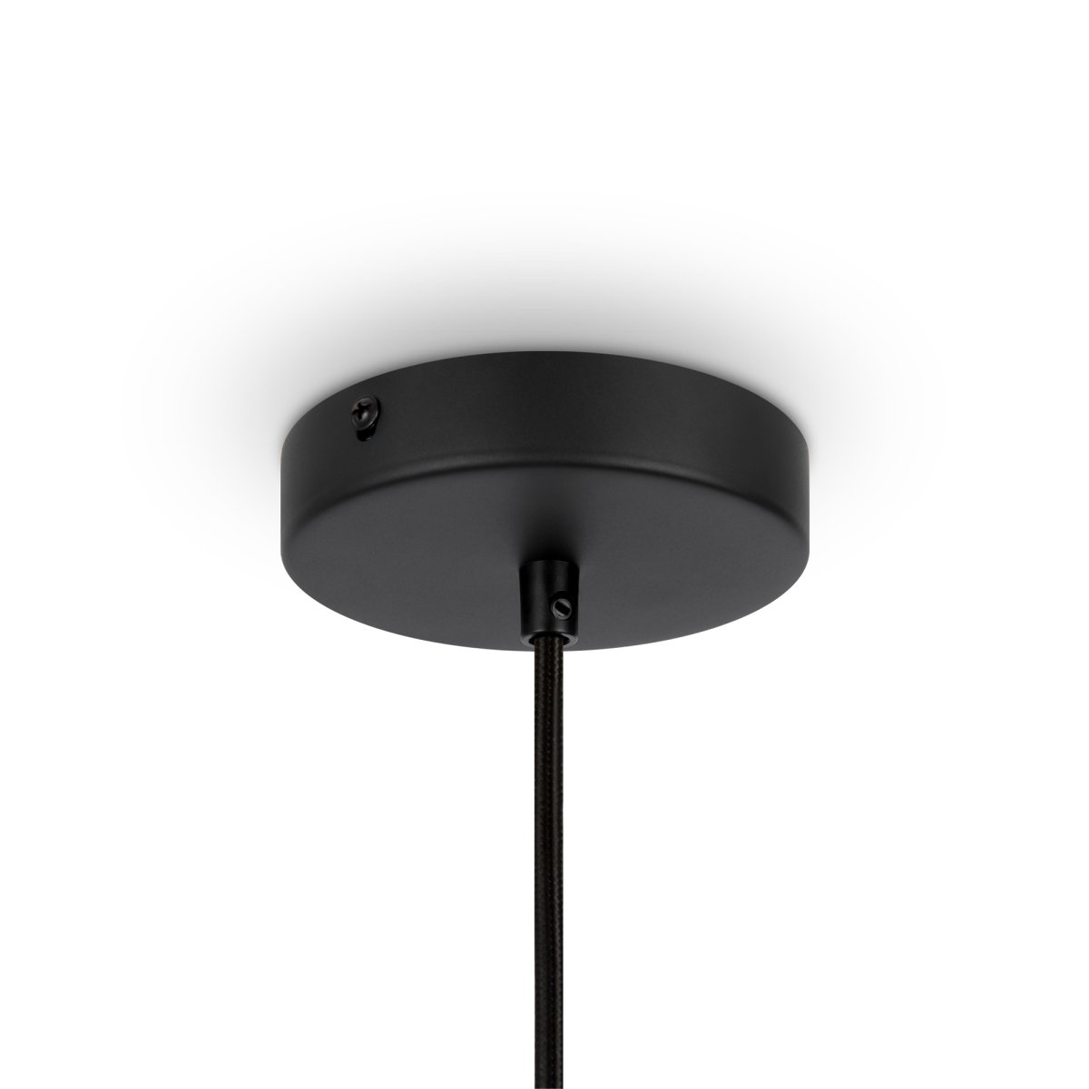 Roots Ø20 Natur Taklampe Fra Maytoni - Roots anheng &auml;er laget av tre&auml; og metall og har et stilig design som rammer inn lyskilden på en unik måte.