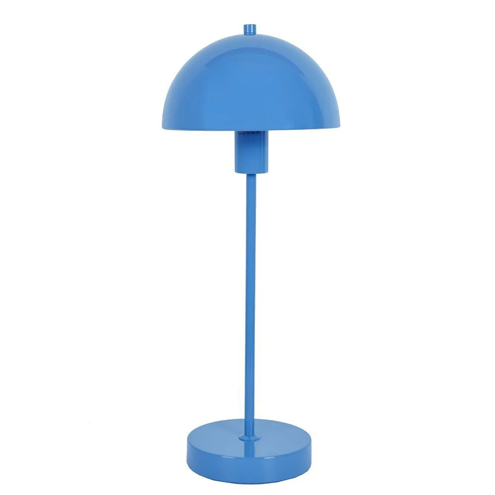 Vienda 48cm Blå bordlampe Fra Herstal - Vienda bordlampe med sitt klassiske og elegante design, gj&oslash;r at lampen kan brukes i hjemmet i mange &aring;r.
