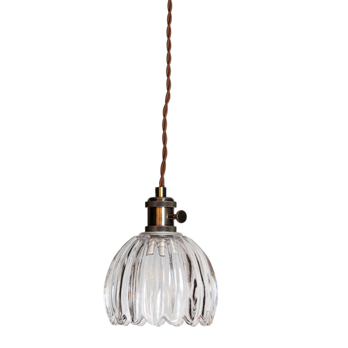 Nora Ø12 Gjennomsiktig vinduslampe Fra Cottex - Det klare glasset kombinert med det brune opphenget skaper et vakkert design.