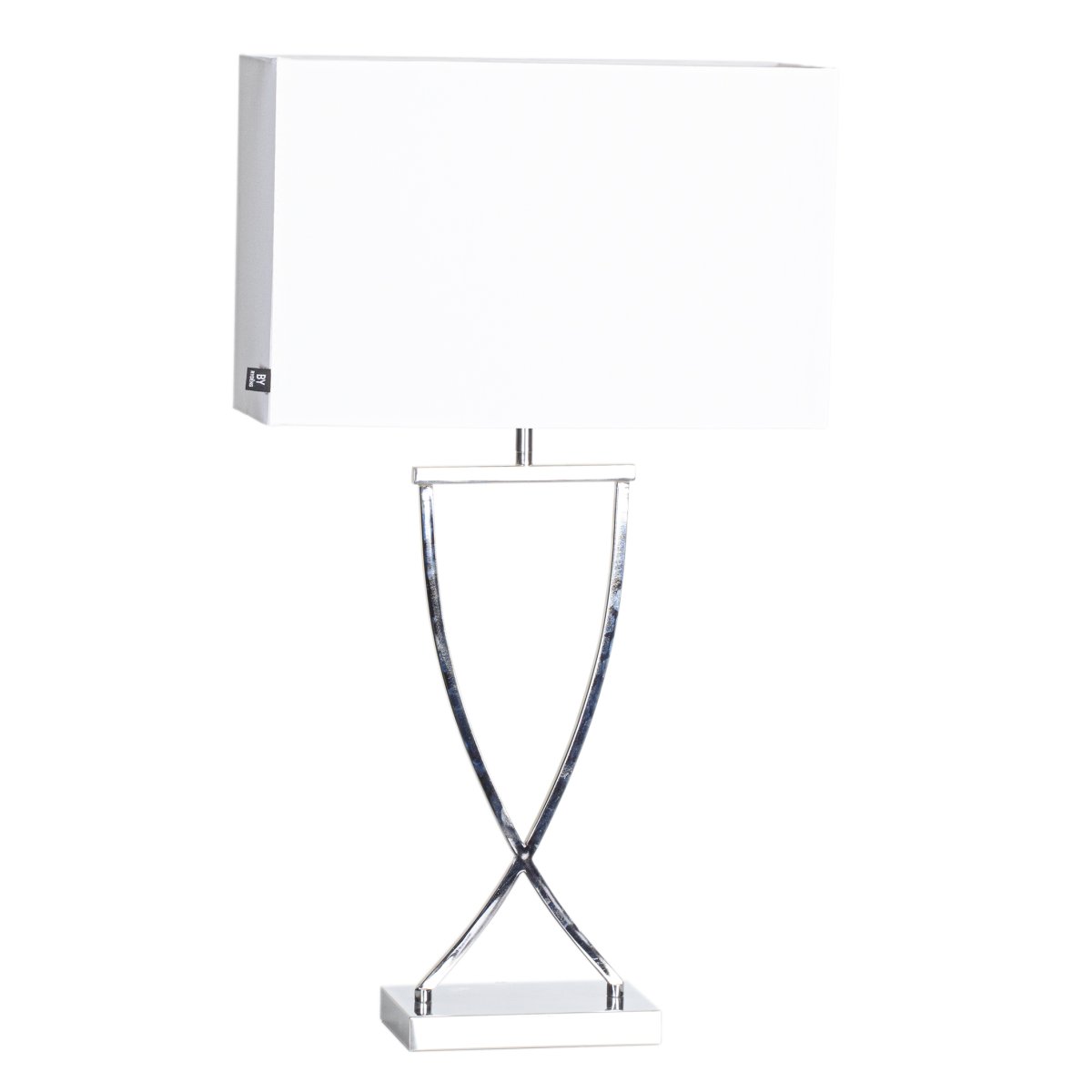 Omega 70cm Hvit bordlampe Fra By Rydéns - Omega er tidl&oslash;s og lett &aring; plassere; det er vakkert vist i et st&oslash;rre vindu, p&aring; en skjenk eller p&aring; et nattbord.