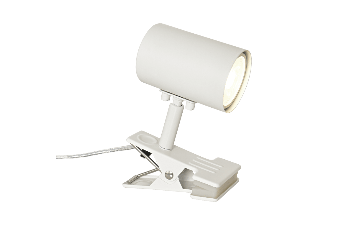 Hugin Hvit klemmelampe Fra Aneta Lighting - Den praktiske Hugin-lampen med metallklips er enkel &aring; feste til en sengegavl, hylle eller et skrivebord.