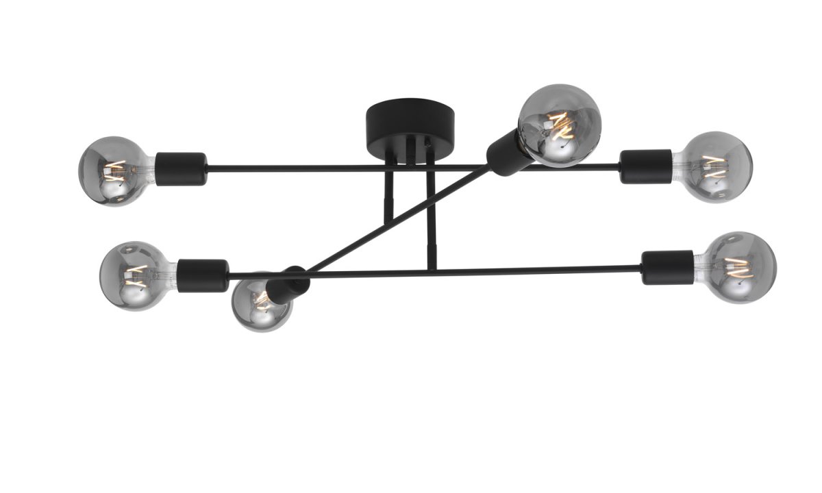Baton 68cm Svart plafond Fra Cottex - Baton er en moderne taklampe som ikke bare sprer et behagelig lys i rommet, men ogs&aring; fungerer som en stilig interi&oslash;rdetalj.