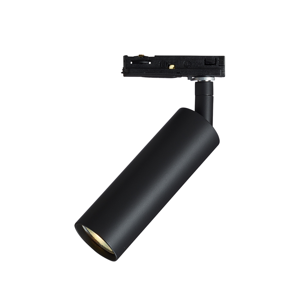 Pipeline spotlight Matt svart Fra Herstal - Med en høyde på 17,2 cm og en slank skjerm med en diameter på 4 cm, passer den kompakte designen perfekt inn i ethvert rom og gir et rent, moderne utseende.