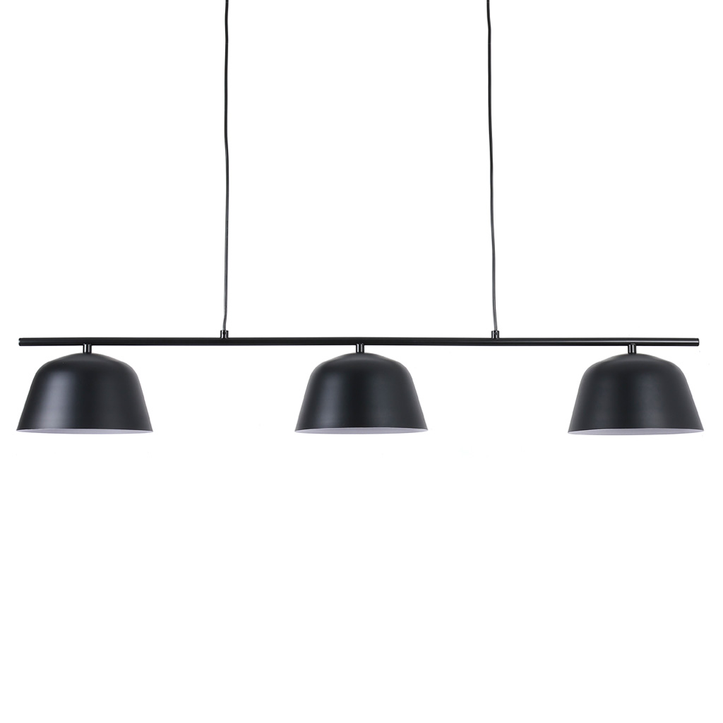 Pop 125cm Svart Taklampe Fra Nordic Lighting - Pop er en stilig taklampe i metall med svart finish som gir et rolig og moderne inntrykk.