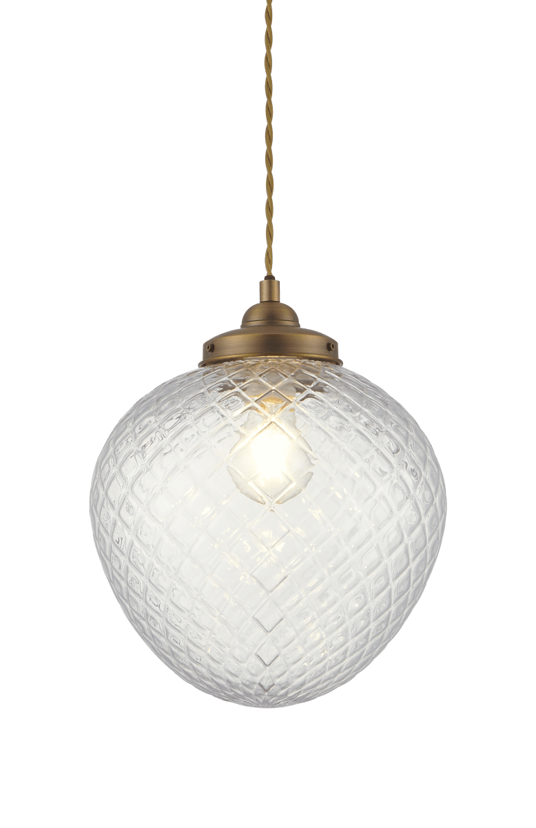 Gatsby Ø25 Antikk messing Taklampe Fra Aneta Lighting - Gatsby takpendel har et klassisk og elegant uttrykk med detaljer i antikk messingfinish og en dekorativ skjerm i klart, svertet glass.