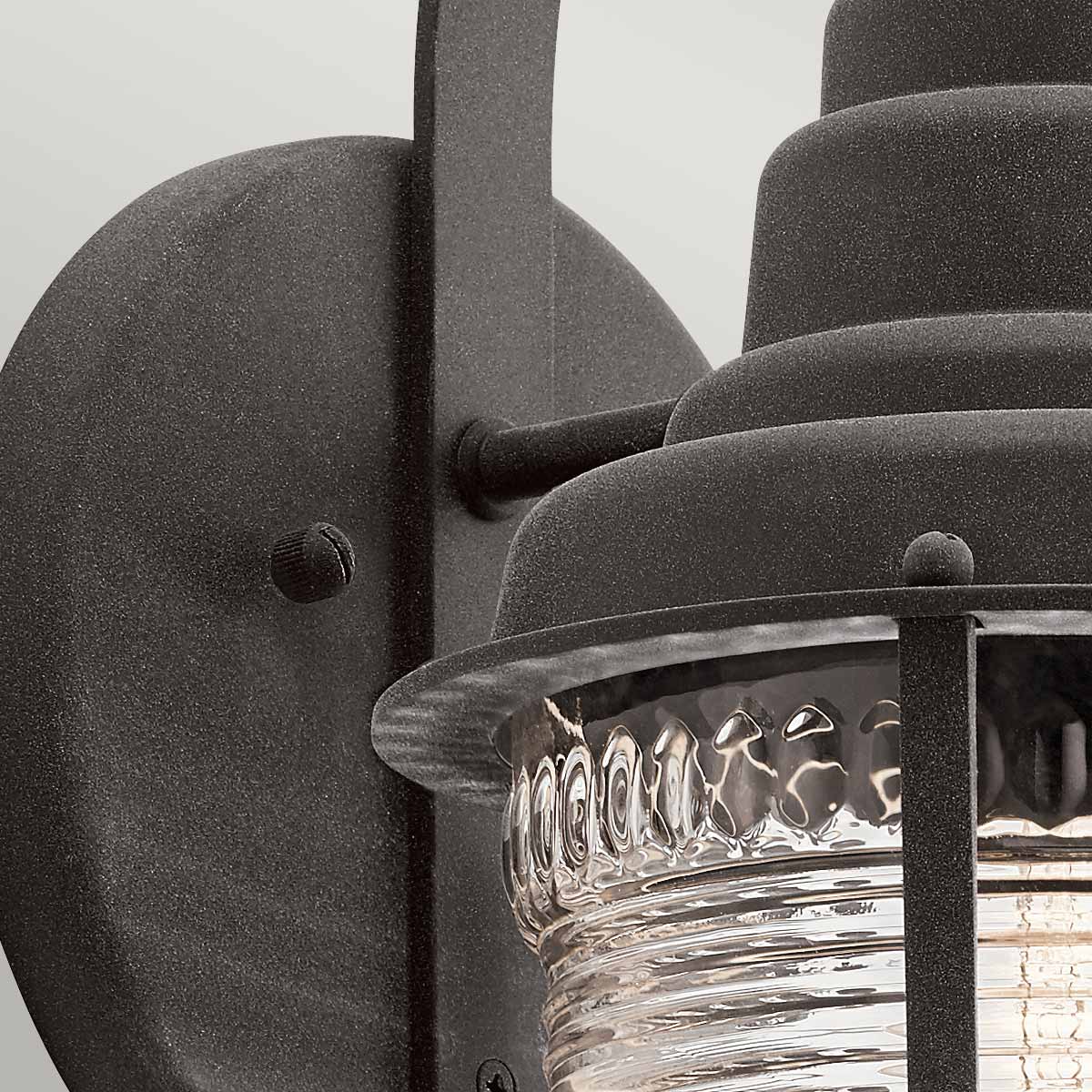 Chance Harbor 37cm Sink utendørslampe Fra Elstead Lighting - Chance Harbor &auml;r en klassisk och robust fasadlampa med en design inspirerad av maritim stil.