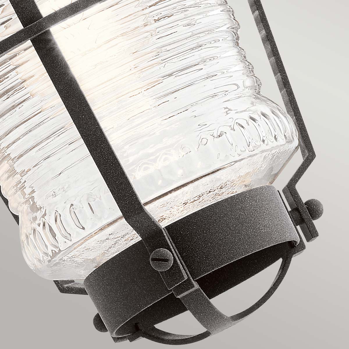 Chance Harbor 37cm Sink utendørslampe Fra Elstead Lighting - Chance Harbor &auml;r en klassisk och robust fasadlampa med en design inspirerad av maritim stil.