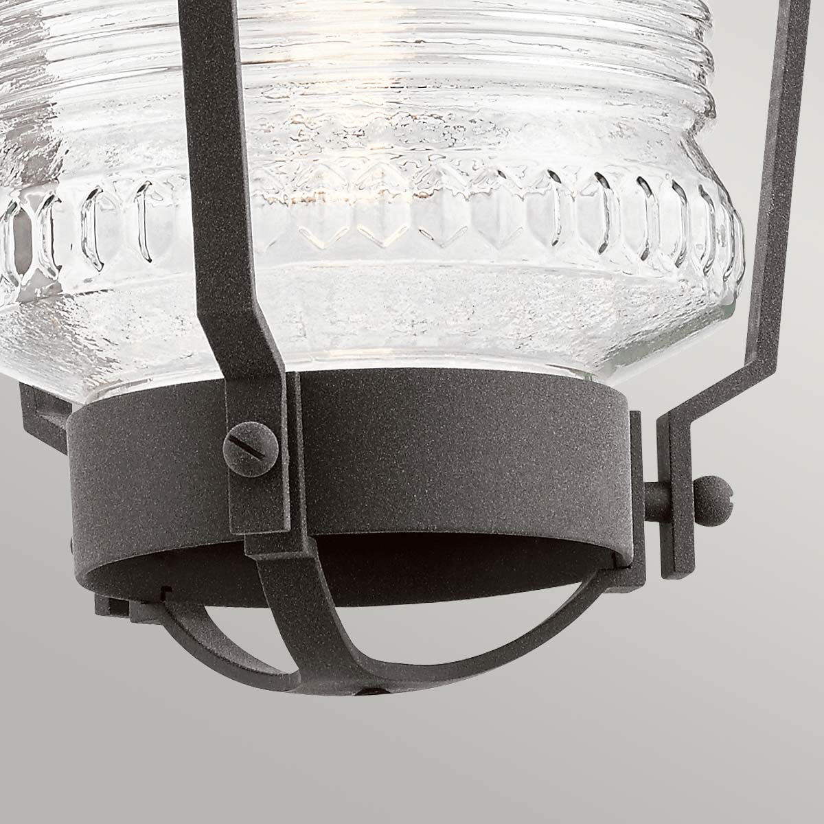 Chance Harbor 43cm Sink Fra Elstead Lighting - Chance Harbor &auml;r en klassisk och robust takpendel med en design inspirerad av maritim stil.