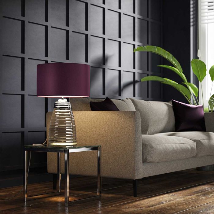 Milne 64cm Lilla bordlampe Fra Elstead Lighting - Till sk&auml;rmen beh&ouml;vs en E27 ljusk&auml;lla (ej inkluderad) och till basen ing&aring;r en utbytbar 8W LED GU10-lampa, som ger 560 lumen vid en f&auml;rgtemperatur p&aring; 3000K.