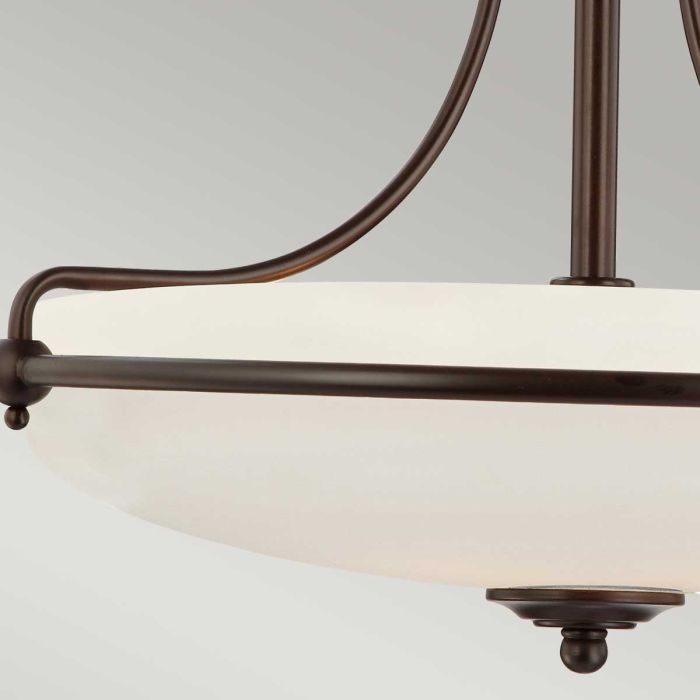 Griffin Ø53 Bronse plafond Fra Elstead Lighting - Den etsade sk&auml;rmen &auml;r vitm&aring;lad p&aring; insidan, vilket sprider ljuset j&auml;mnt och skapar en behaglig belysning i hemmet.