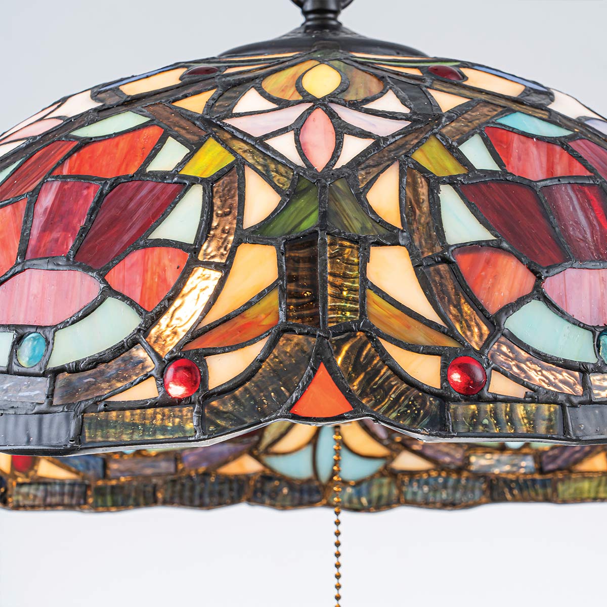 Larissa Ø38 Flerfarget Fra Elstead Lighting - Larissa er en dekorativ taklampe i klassisk Tiffany-stil, laget av st&aring;l med en vakker vintage bronsefinish.
