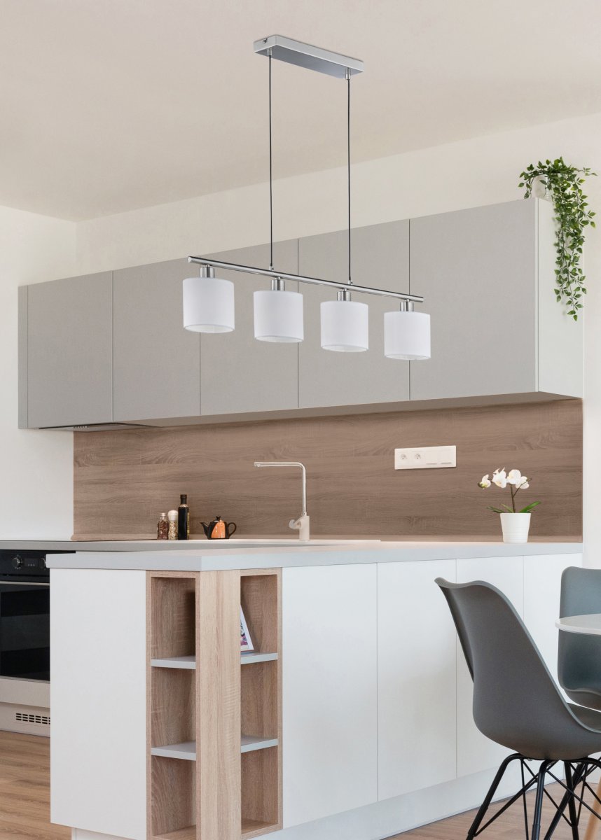 Tommy 75cm Hvit Taklampe Fra Trio Lighting - Laget i b&oslash;rstet st&aring;l og med elegante tekstilnyanser i hvitt, skaper Tommy sofistikerte lysaksenter som l&oslash;fter b&aring;de stue og spisestue, og gir en behagelig feel-good f&oslash;lelse.