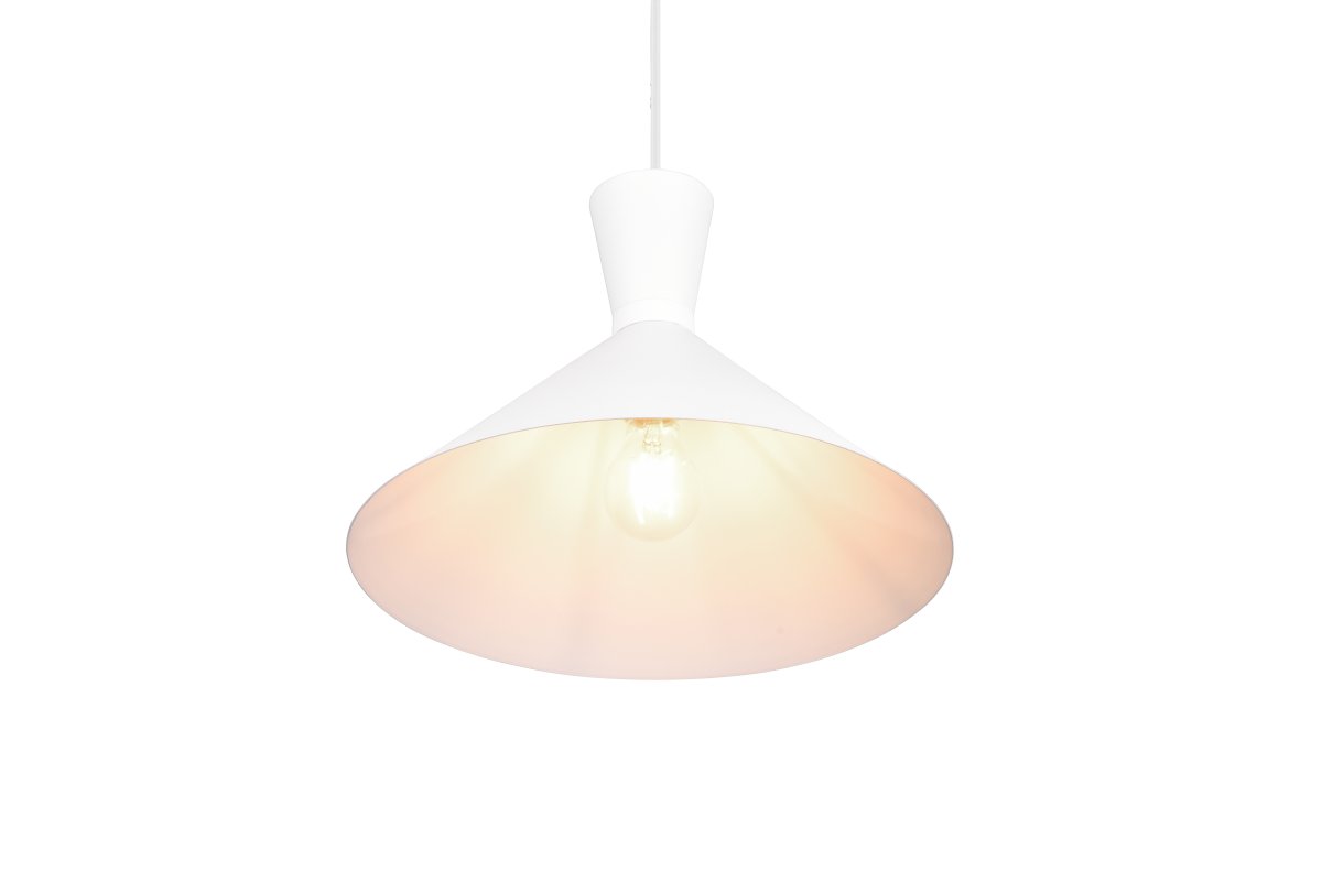 Enzo Ø35 Hvit Taklampe Fra Trio Lighting - Perfekt for å belyse bestemte områder, denne moderne armaturen passer like godt på kjøkkenet som i stuen.
