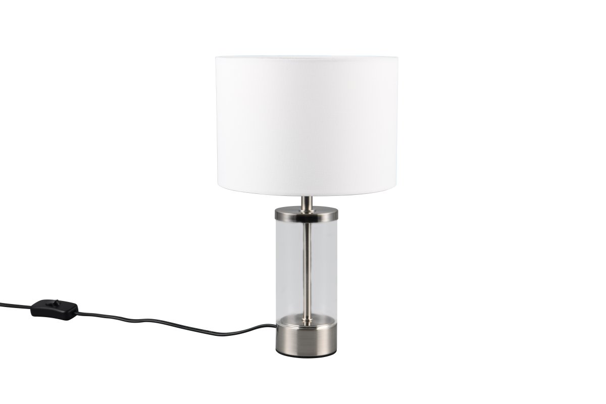 Grazia 34cm Hvit bordlampe Fra Trio Lighting - Bordlampen Grazia kombinerer en elegant stoffskjerm med en stilig sylindrisk fot i glass og metall, som gir et harmonisk og sofistikert inntrykk.