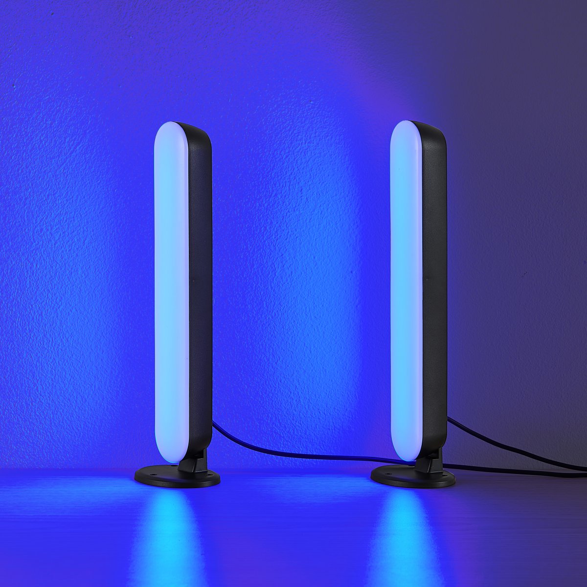 Game 28cm Svart bordlampe Fra Trio Lighting - Lydkontroll-funksjonen lar lysenes RGB-LED-er reagere i sanntid på omgivelseslyd, som synkroniserer lyseffektene med musikk, filmer og spill for en enda mer fengslende opplevelse.