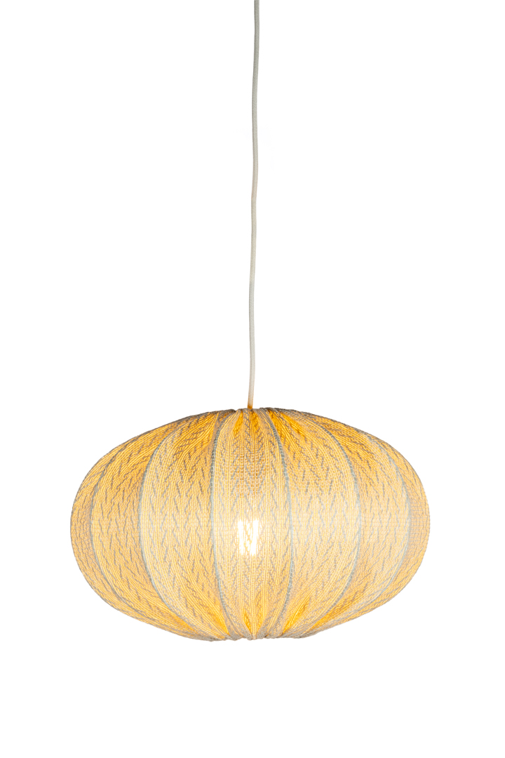 Moon Skjerm Ekskl. Oppheng Ø45 Off-white Taklampe Fra Alde & Lind - Moon gir rommet en varm og koselig følelse og passer inn i mange forskjellige interiørstiler.