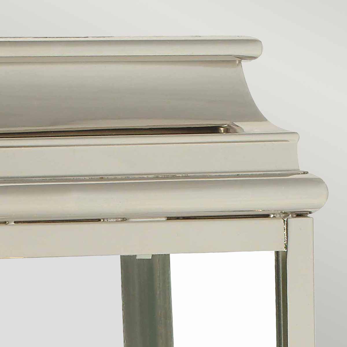 St Martins 30cm Nikkel utendørslampe Fra Elstead Lighting - Laget av solid messing og klart glass, gir den en solid og slitesterk konstruksjon som utvikler en vakker patina over tid.