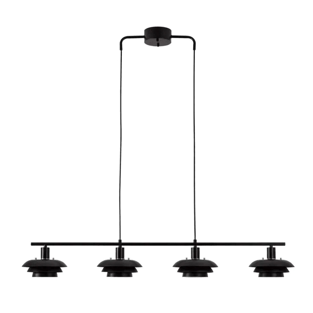 Stealth 120cm Svart Taklampe Fra Nordic Lighting - Stealth er en stilig taklampe i svart metall med fire nedadvendte skjermer som gir et behagelig, rettet lys over for eksempel et spisebord eller kj&oslash;kken.