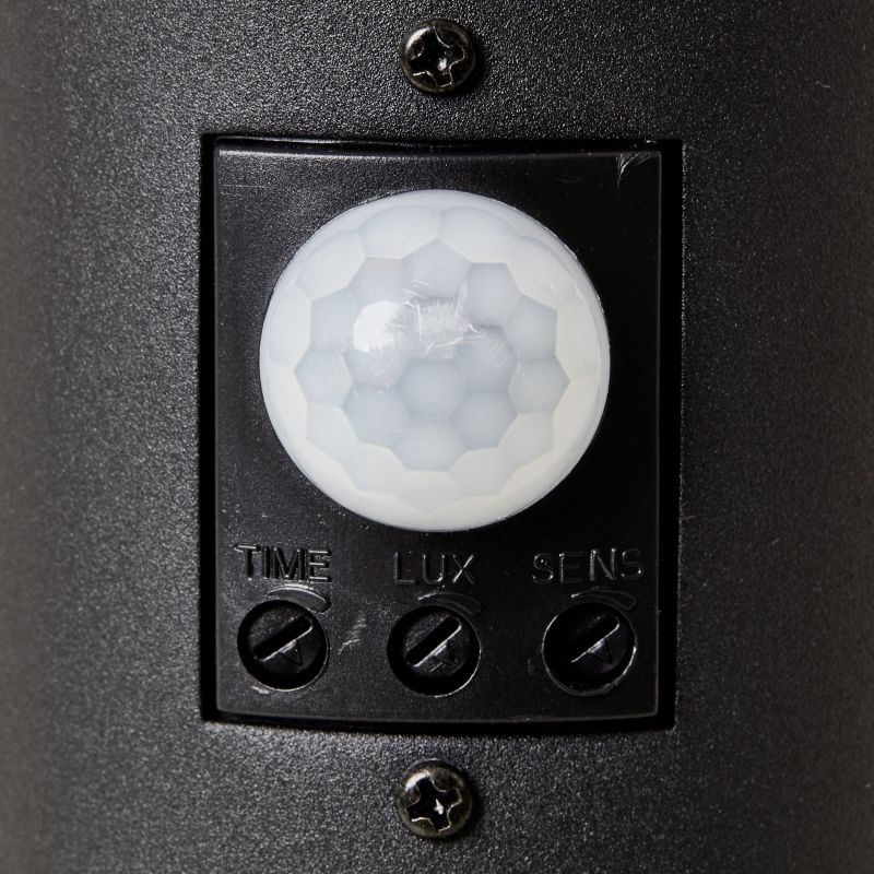 Dody 45cm Svart pullerter Fra Brilliant - Dody er en stilig pullert som er perfekt for innkjørsler, gangveier og terrasser.