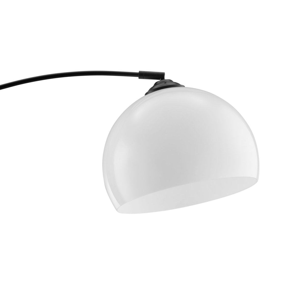 Vessa Svart gulvlampe Fra Brilliant - Vessa er en stilig gulvlampe i svart metall med en hvit plastskjerm som gir lampen et mykt og elegant uttrykk.