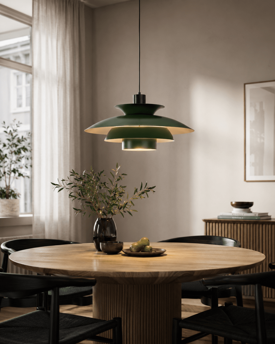 Stealth 2 Ø50 Grønn Taklampe Fra Nordic Lighting - Stealth er en klassisk pendellampe med et stilig og tidl&oslash;st design.