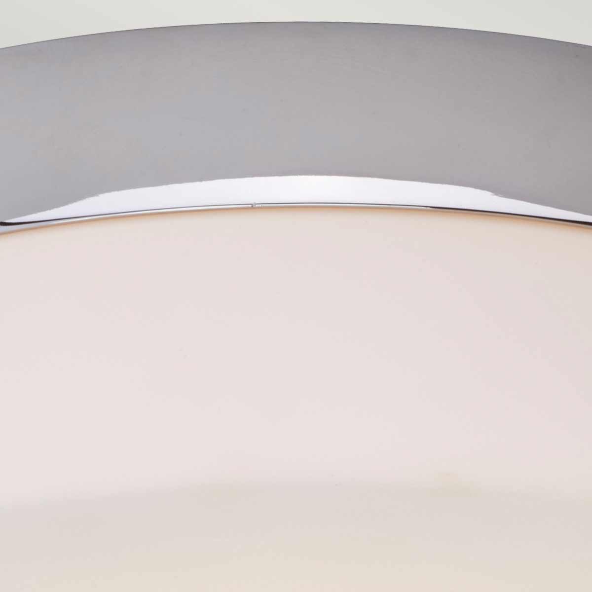 Tamar Ø30 Polert krom baderomslampe Fra Elstead Lighting - Tamar plafond i polert krom er en stilig og funksjonell belysningsløsning, perfekt for bad takket være IP44-klassifiseringen, men også egnet for korridorer og rom med lav takhøyde.