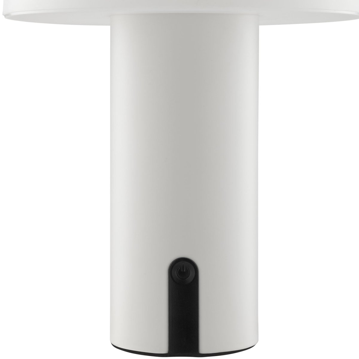 Mattis 20cm Kremhvit bærbar Fra Brilliant - Mattis er en stilig og b&aelig;rbar bordlampe som kombinerer moderne design med praktisk funksjon.