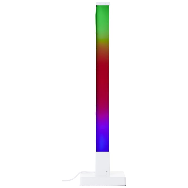 Neele 50cm Hvit bordlampe Fra Brilliant - Med RGB LED har du tilgang til et bredt utvalg av farger og effekter, slik at du enkelt kan tilpasse lyset til humør og anledning.