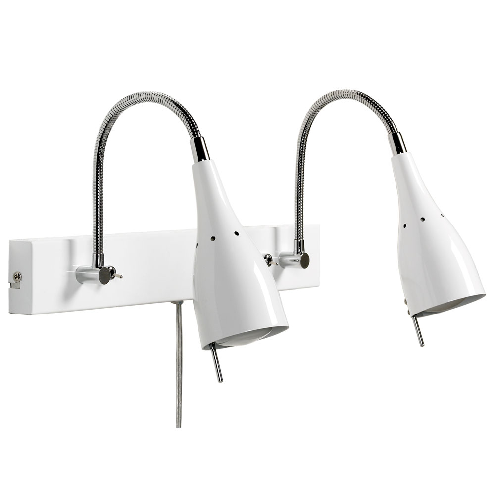 Tanum Hvit leselampe Fra Armaturhantverk - Det elegante og minimalistiske designet gj&oslash;r at den passer perfekt p&aring; soverom, stue eller kontor.