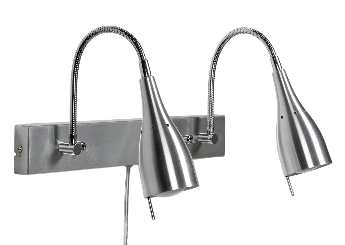 Tanum Aluminium leselampe Fra Armaturhantverk - Det elegante og minimalistiske designet gj&oslash;r at den passer perfekt p&aring; soverom, stue eller kontor.