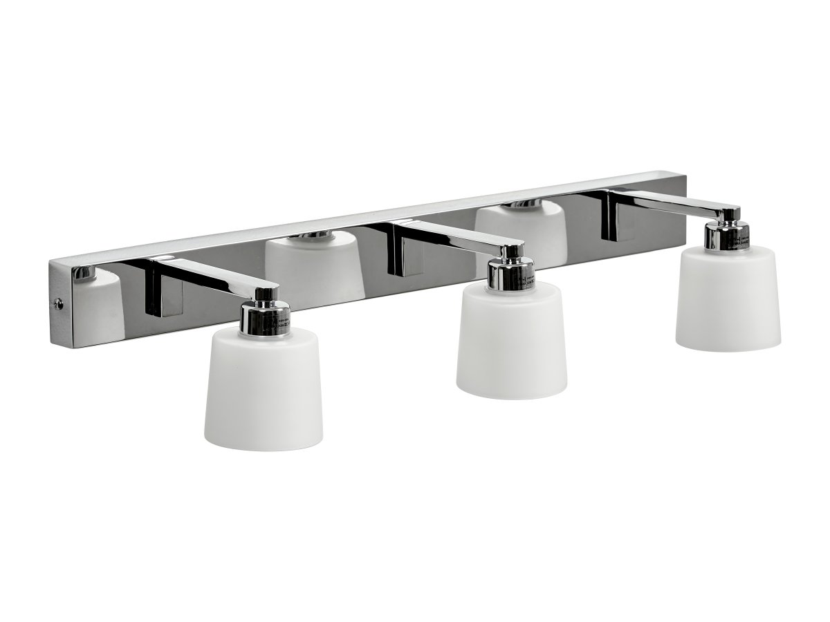 Ulvö 60cm Krom baderomslampe Fra Armaturhantverk - Denne lampen kombinerer funksjon og design for &aring; gi badet ditt en oppl&oslash;ftende og stilig atmosf&aelig;re.