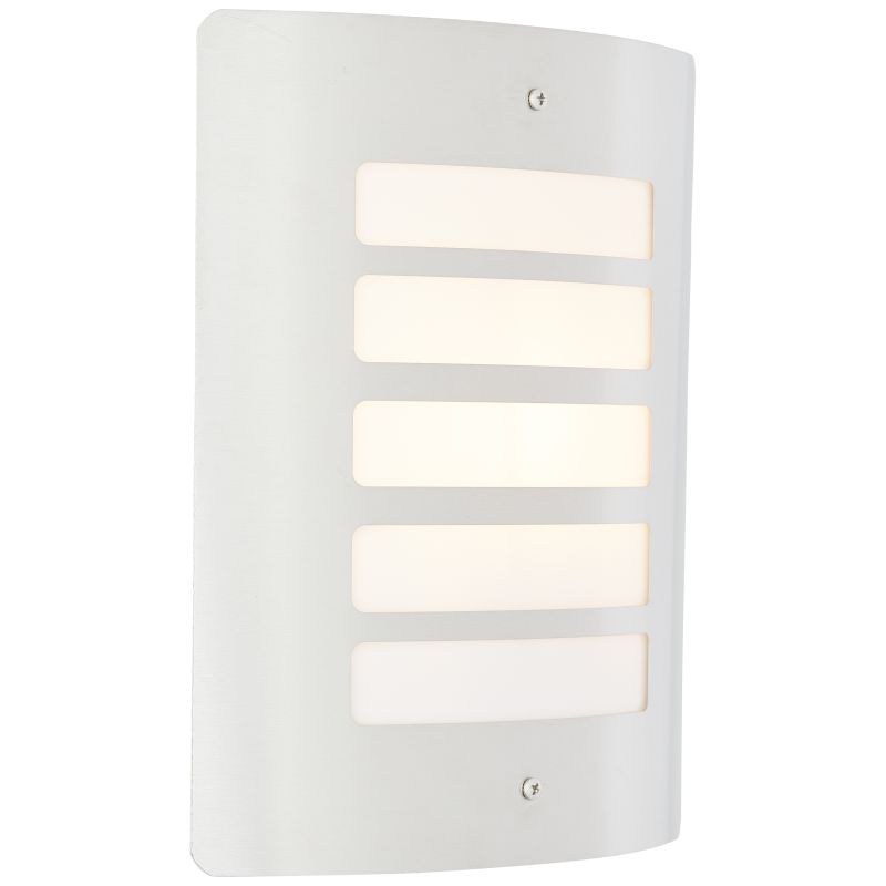 Todd Hvit utendørslampe Fra Brilliant - Todd er en allsidig vegglampe som kan brukes både dekorativt på fasaden og til å skape trygg belysning langs gangveier og innkjørsler.