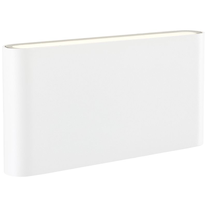 Welbie Hvit utendørslampe Fra Brilliant - Med sitt stilige design er den både funksjonell og dekorativ på husets fasade når lyset sprer seg både ned og opp langs veggen fra lampen.
